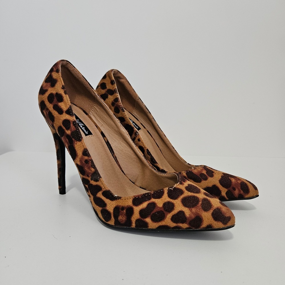 Michael Antonio Leopard Print Heels Womens 8 Faux Suede Pointed Toe Stiletto